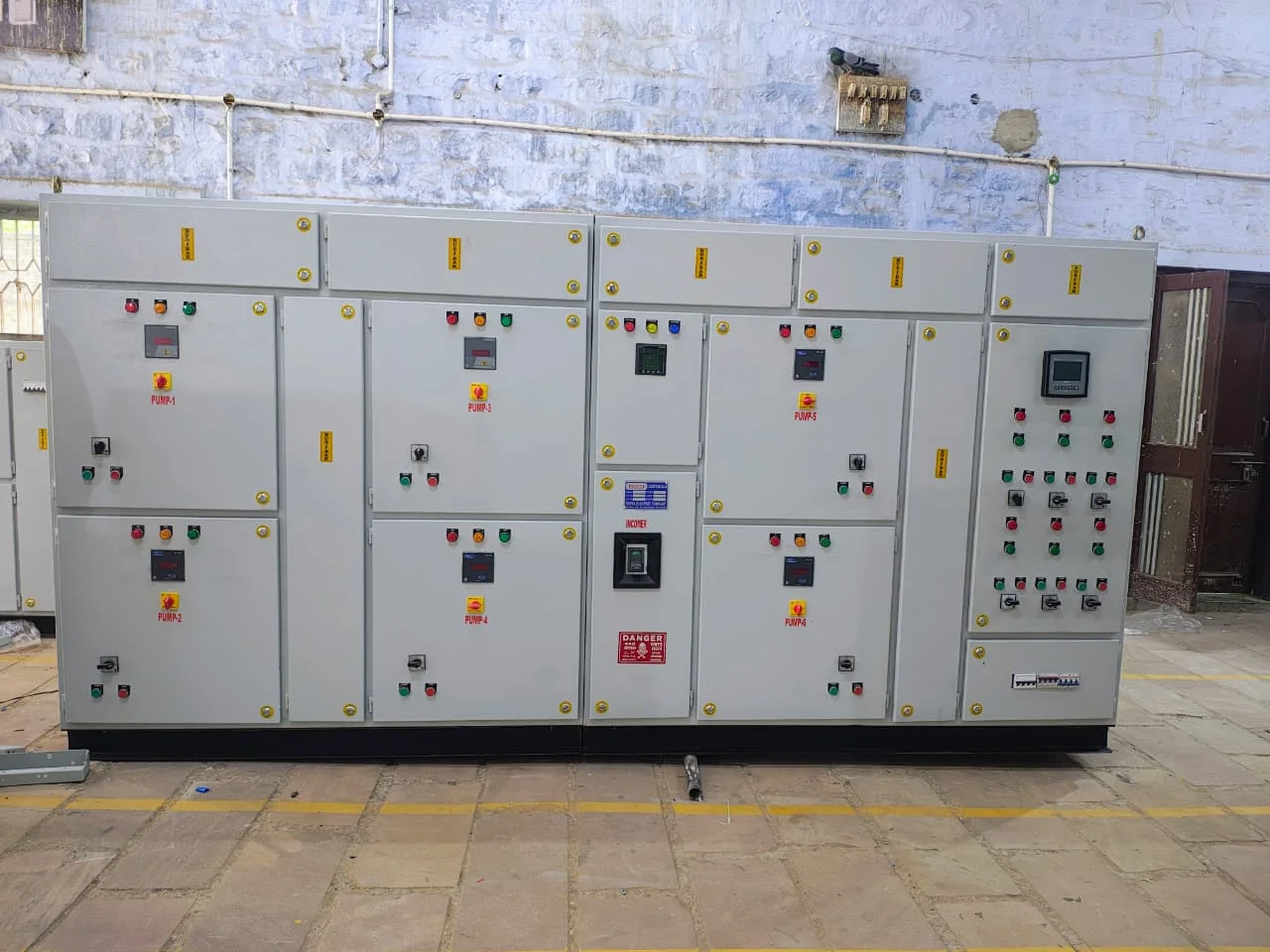 MOTOR CONTROL CENTRE panel